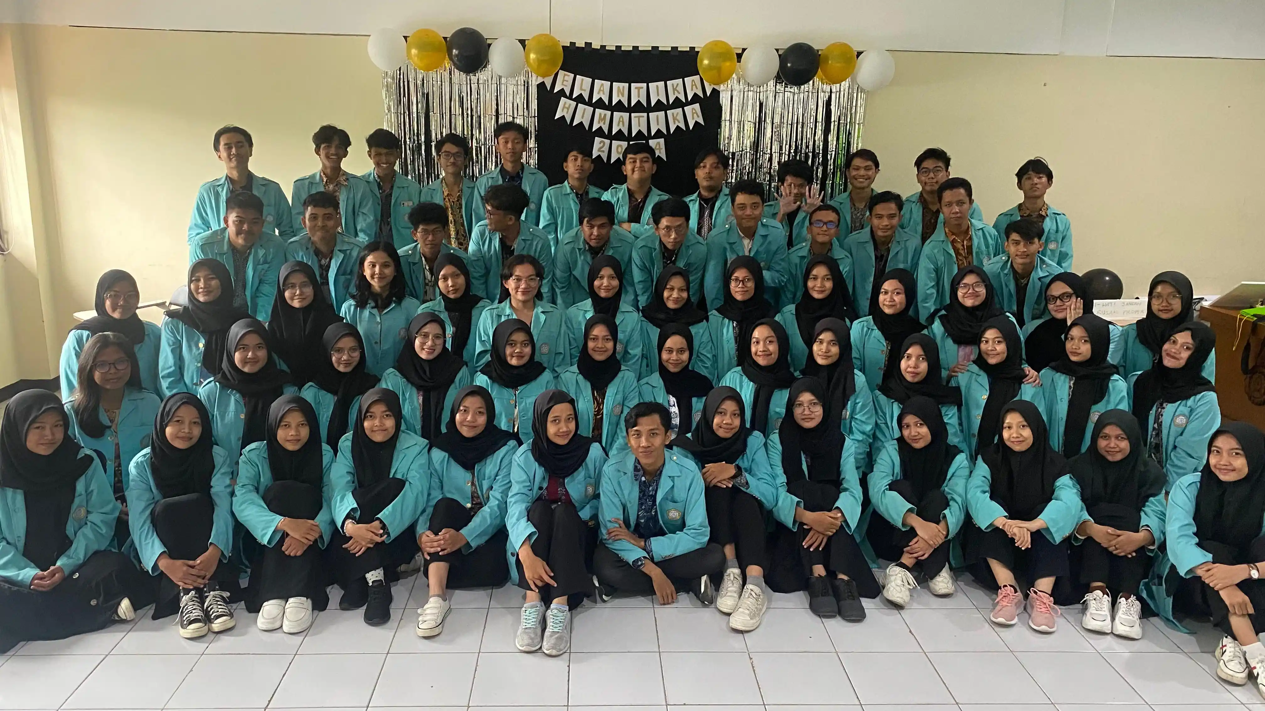 Latar beranda HIMATIKA UNS